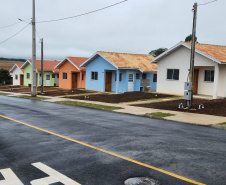 COHAPAR Entrega de moradias em Coronel Domingos Soares