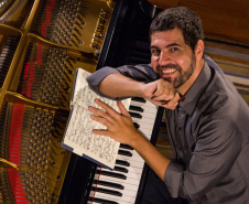 GUAÍRA ORQUESTRA HOMENAGEM