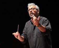 GUAÍRA ORQUESTRA HOMENAGEM