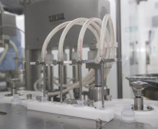 Tecpar moderniza laboratório de vacina antirrábica veterinária para ampliar capacidade de produção