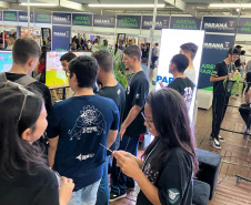 Governo do Paraná mobiliza conhecimento, inovação e serviços em evento de ciência e tecnologia