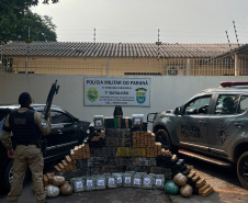 PMPR aprende mais de meia tonelada de maconha em abordagem a veículo