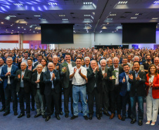O governador Carlos Massa Ratinho Junior destacou, durante a abertura do Encontro das Cooperativas Paranaenses, nesta sexta-feira (29), a importância do sistema de cooperativo paranaense para os avanços econômicos do Estado. 