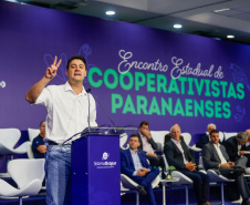 O governador Carlos Massa Ratinho Junior destacou, durante a abertura do Encontro das Cooperativas Paranaenses, nesta sexta-feira (29), a importância do sistema de cooperativo paranaense para os avanços econômicos do Estado. 