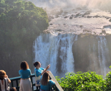Parque Nacional do Iguaçu é o 6º destino mais pesquisado e desejado do mundo, conforme dados do Google