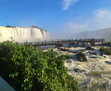 Parque Nacional do Iguaçu é o 6º destino mais pesquisado e desejado do mundo, conforme dados do Google