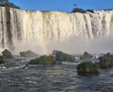 Parque Nacional do Iguaçu é o 6º destino mais pesquisado e desejado do mundo, conforme dados do Google
