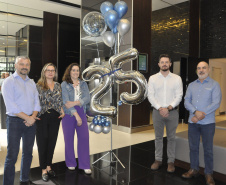 FOMENTO PR COMPLETA 25 ANOS 
