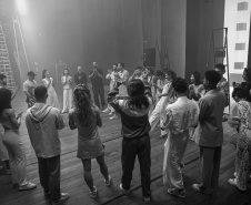 Mais nova obra do Balé Teatro Guaíra, “Orfeu e Eurídice” conquista o público