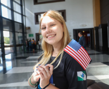 GANHANDO O MUNDO