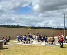 ESCOLA