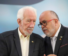 Paraná sedia encontro da rede de centros de inteligência estaduais para gestão do SUS