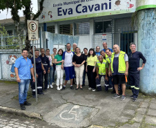 Cestas básicas arrecadadas na Corrida do Porto são distribuídas em Paranaguá