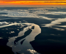Na primeira fase do Rio Vivo, entre 2021 e 2022, foram soltos 1,1 milhão de peixes nativos no Iguaçu.