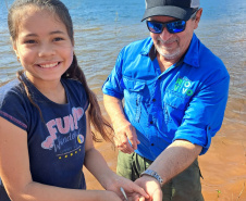 Na primeira fase do Rio Vivo, entre 2021 e 2022, foram soltos 1,1 milhão de peixes nativos no Iguaçu.