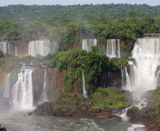 HOTELARIA E TURISMO FOZ DO IGUAÇU