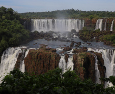 HOTELARIA E TURISMO FOZ DO IGUAÇU