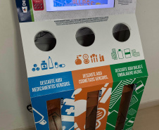 Totem para coleta de medicamentos vencidos começou a funcionar nesta quinta-feira (7) na sede do IAT de Cianorte