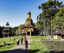 Portal internacional de viagens coloca Curitiba entre as 10 melhores cidades do mundo para visitar em 2025