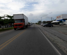 PR-412 Matinhos a Praia de Leste Edital de duplicação em concreto de rodovia em Matinhos tem vencedor 