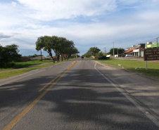 PR-412 Matinhos a Praia de Leste Edital de duplicação em concreto de rodovia em Matinhos tem vencedor 