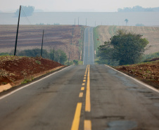 Lote 3 das concessões terá rodovias estaduais duplicadas entre Londrina e São Paulo. Na foto, PR-090.