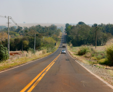 Lote 3 das concessões terá rodovias estaduais duplicadas entre Londrina e São Paulo. Na foto, PR-090.