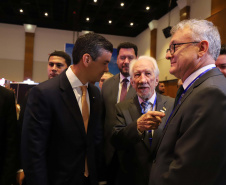 O vice-governador Darci Piana participou nesta quinta e sexta-feira (07 e 08) da 15ª edição da Expo Paraguai Brasil, realizada na sede da Confederação Sul-Americana de Futebol (Conmebol), na cidade de Luque, na Região Metropolitana de Assunção, no Paraguai.