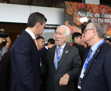 O vice-governador Darci Piana participou nesta quinta e sexta-feira (07 e 08) da 15ª edição da Expo Paraguai Brasil, realizada na sede da Confederação Sul-Americana de Futebol (Conmebol), na cidade de Luque, na Região Metropolitana de Assunção, no Paraguai.