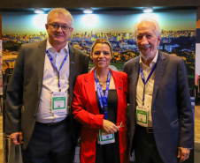 O vice-governador Darci Piana participou nesta quinta e sexta-feira (07 e 08) da 15ª edição da Expo Paraguai Brasil, realizada na sede da Confederação Sul-Americana de Futebol (Conmebol), na cidade de Luque, na Região Metropolitana de Assunção, no Paraguai.