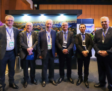 O vice-governador Darci Piana participou nesta quinta e sexta-feira (07 e 08) da 15ª edição da Expo Paraguai Brasil, realizada na sede da Confederação Sul-Americana de Futebol (Conmebol), na cidade de Luque, na Região Metropolitana de Assunção, no Paraguai.