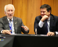O vice-governador Darci Piana participou nesta quinta e sexta-feira (07 e 08) da 15ª edição da Expo Paraguai Brasil, realizada na sede da Confederação Sul-Americana de Futebol (Conmebol), na cidade de Luque, na Região Metropolitana de Assunção, no Paraguai.
