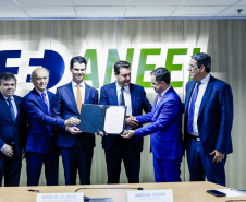 Copel renova por 30 anos concessões das três maiores usinas da companhia