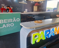 Com expositores, produtos e novos mapas, Turismo inaugura estande na Foz Internacional Boat Show