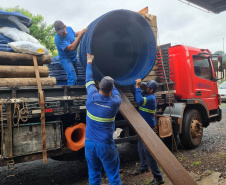 Sanepar orienta moradores de Foz do Iguaçu sobre o programa Caixa D´Água Boa