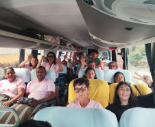 Mais de 660 pessoas já foram beneficiadas pelo programa Paraná + Viagem até novembro; novas viagens acontecem nesta semana