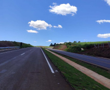 Duplicação PR-445 km Duplicação da PR-445 entre Mauá da Serra e Lerroville tem novo trecho liberado 