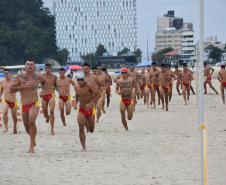 Bombeiros garantem atrações esportivas no Verão Maior Paraná