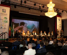 GOVERNADOR