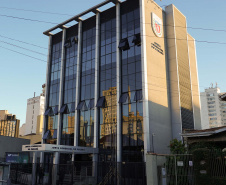 Mais de 25 mil empresas são beneficiadas com Selo do Baixo Risco nos primeiros 10 meses de vigência de decreto