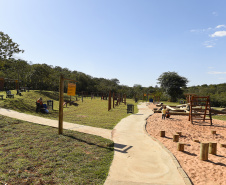  Parque Urbano de Cianorte alia recuperação ambiental, educação e lazer em um único espaço social.