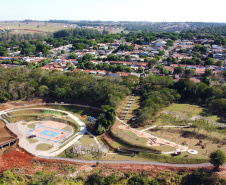  Parque Urbano de Cianorte alia recuperação ambiental, educação e lazer em um único espaço social.