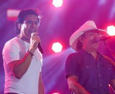 Guilherme  e Santiago   