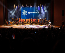 CORAL SANEPAR COMEMORAÇÃO 62 ANOS