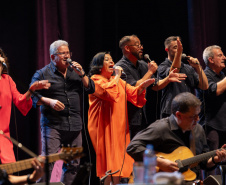 CORAL SANEPAR COMEMORAÇÃO 62 ANOS