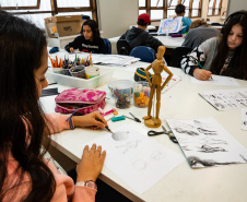  Centro Juvenil de Artes Plásticas anuncia data de inscrições para oficinas gratuitas do primeiro semestre