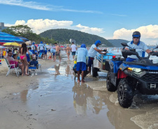 Sanepar recolhe mais de 48 toneladas de lixo no litoral do Estado em apenas 6 dias