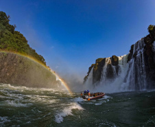 Paraná foi o terceiro maior portão de entrada de turistas estrangeiros no Brasil em 2024