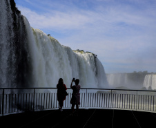 Paraná foi o terceiro maior portão de entrada de turistas estrangeiros no Brasil em 2024