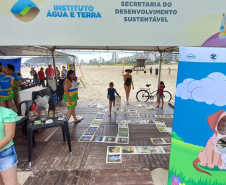 Ações de educação ambiental impactaram mais de 1,6 mil pessoas até o momento durante o Verão Maior Paraná.